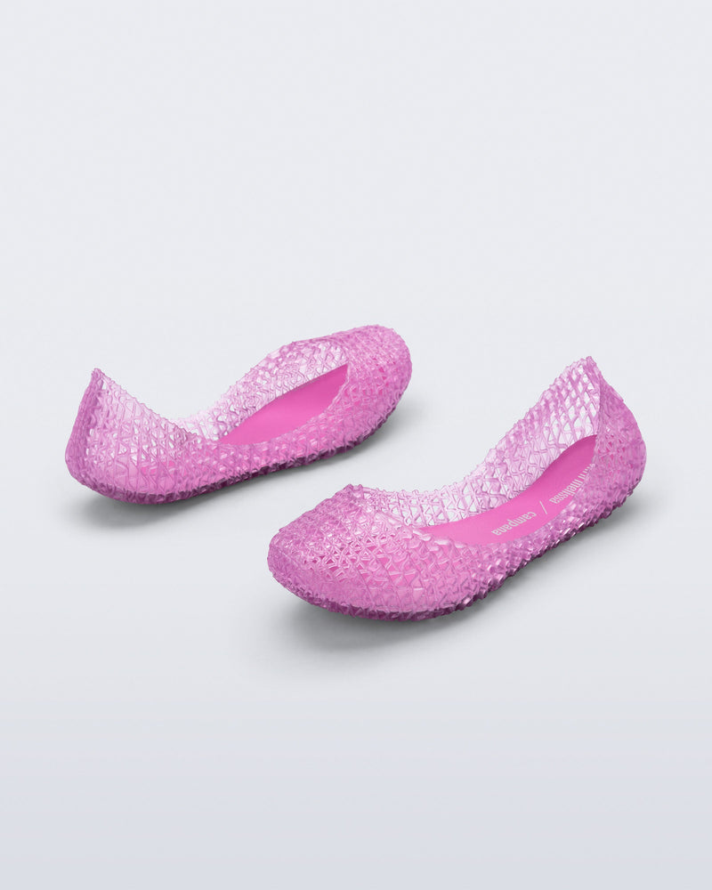 Back and front angled view of a pair of pearly pink Campana kids ballerinas