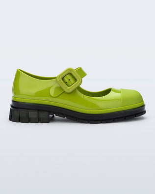 Product element, title June in Green
 price €99,00