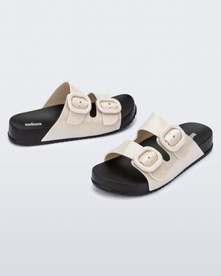 Product element, title Cozy in Black/Beige
 price €79,00