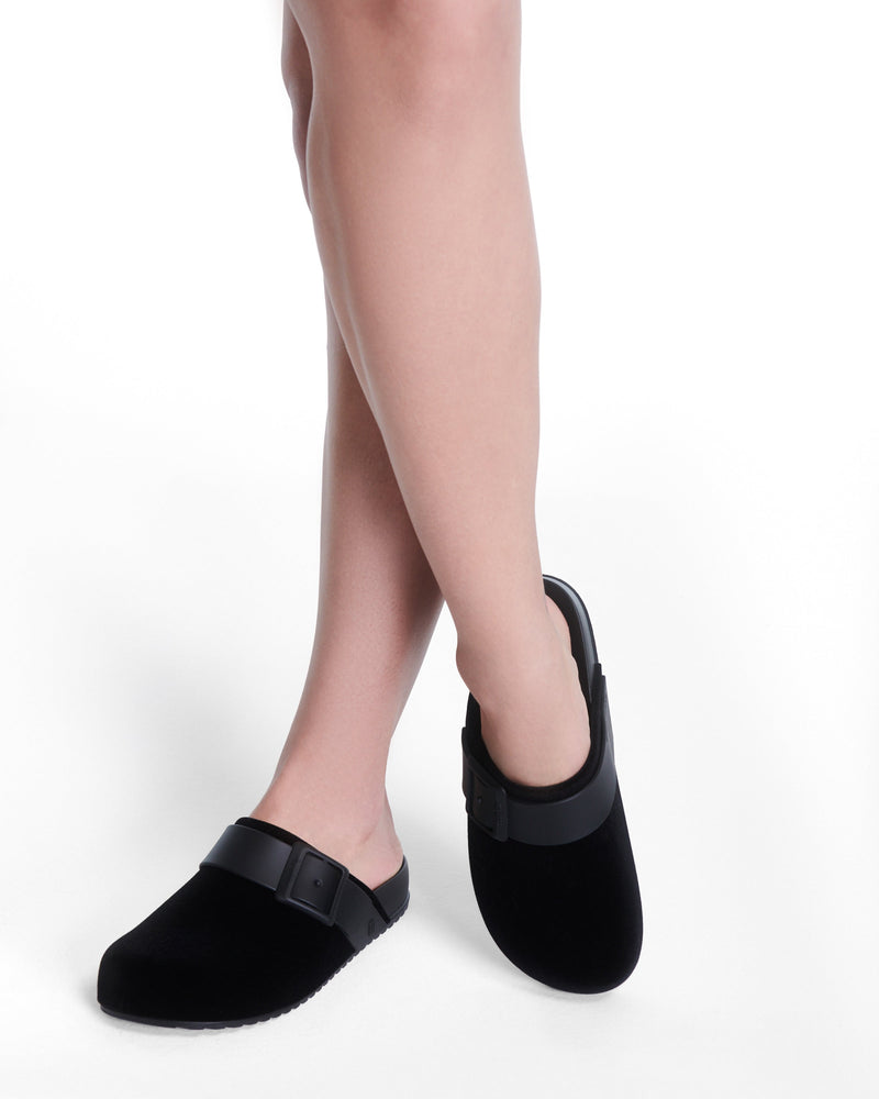 Cozy Clog Velvet