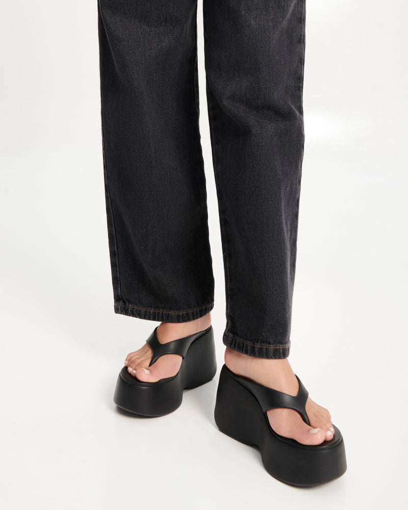 Free Thong Wedge