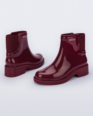 Product element, title Chelsea Boot in Red
 price €99,00