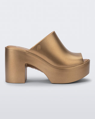 Product element, title Mule Hype in Gold
 price €77,40