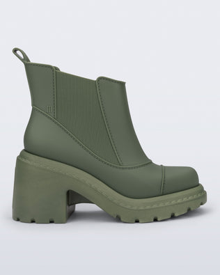 Product element, title Courtney in Green
 price €129,00