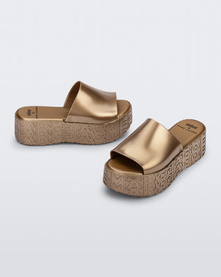 Product element, title Becky in Gold
 price €117,00