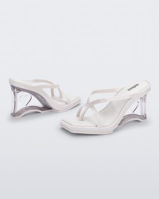 Product element, title Glass Heel in White
 price €104,30
