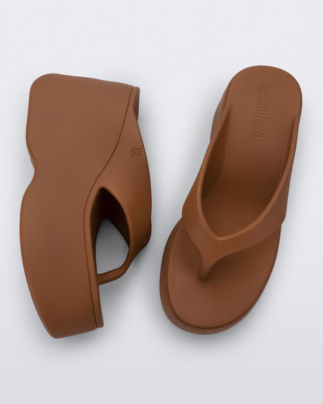 Free Thong Wedge
