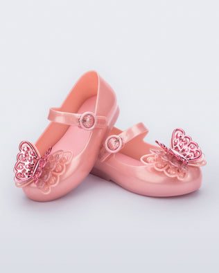 Product element, title Sweet Love Butterfly in Pearly Pink
 price €35,40