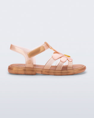 Product element, title Hip Bloom in Pearly Brown
 price €59,00