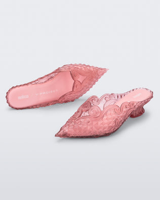 Product element, title Court Shoe in Pink
 price €124,50