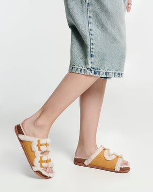 Product element, title Cozy Warm Slide in Orange/Beige
 price €119,00