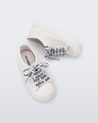 Product element, title Hip M Lover in White
 price €29,40