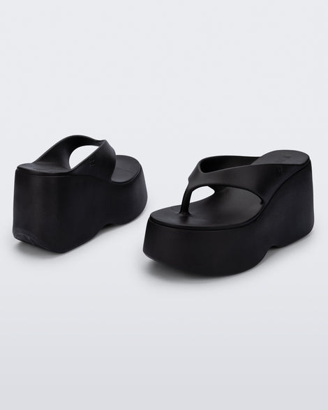 Free Thong Wedge