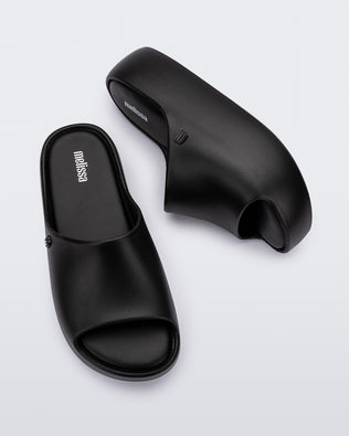 Product element, title Free Platform Slide in Black
 price €95,00