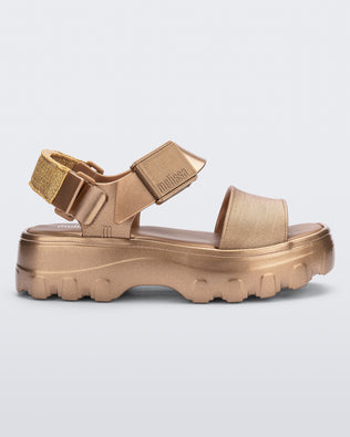 Product element, title Kick Off Sandal in Gold
 price €97,30