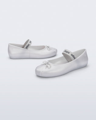 Product element, title Sophie in Pearly White
 price €79,00