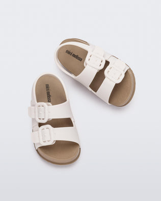 Product element, title Cozy in White/Brown
 price €59,00