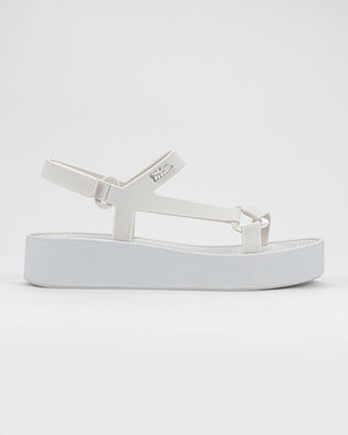 Product element, title Sun Downtown Platform in White
 price €59,00