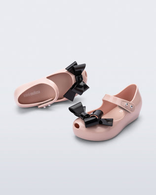 Product element, title Ultragirl Classy in Pink
 price €59,00