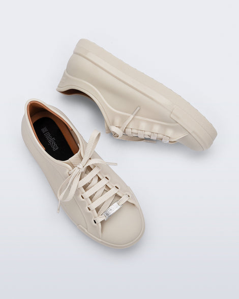 Wow Sneaker