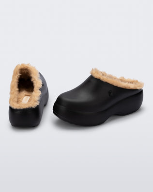 Product element, title Free Clog Fluffy Platform in Black/Beige
 price €89,40
