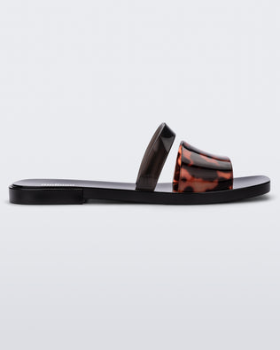 Product element, title Ivy in Black/Tortoise
 price €32,50