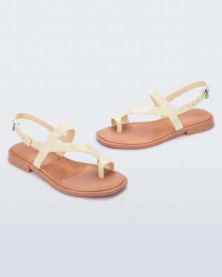 Product element, title Cassie in Beige
 price €41,40