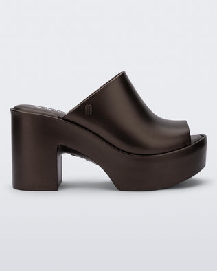 Product element, title Mule Hype in Bronze
 price €77,40