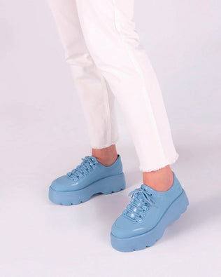Product element, title Kick Off Sneaker in Blue
 price €53,00