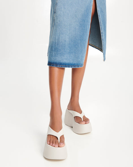 Free Thong Wedge