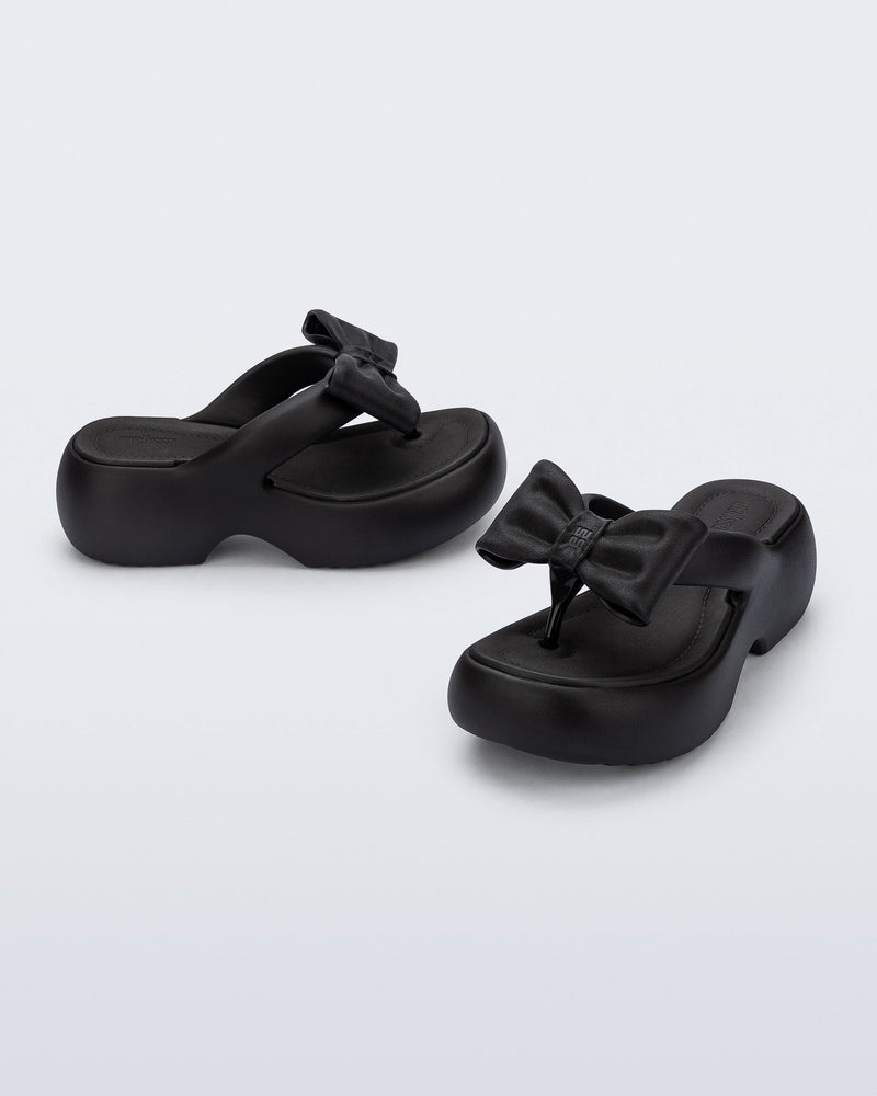 Free Fuzzy Platform Bow
