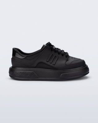 Product element, title Bold in Black
 price €99,00