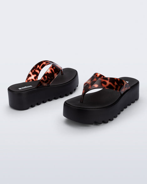Thong Platform