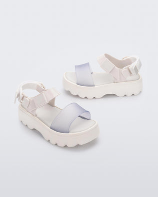 Product element, title Kick Off Sandal in White
 price €62,00