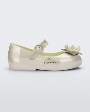 Product element, title Sweet Love Princess in Metallic White/Green
 price €75,00