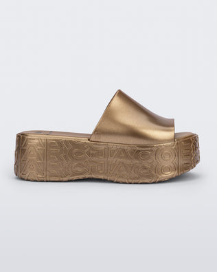Product element, title Becky in Gold
 price €117,00