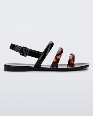 Product element, title Essential Wave in Black/Tortoise
 price €34,50