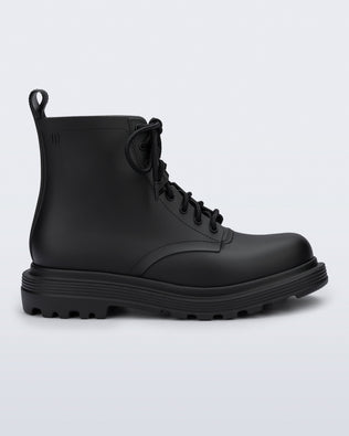 Product element, title Coturno in Black
 price €129,00
