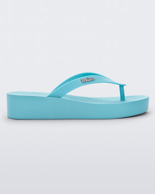 Product element, title Sun Venice in Light Blue
 price €25,00